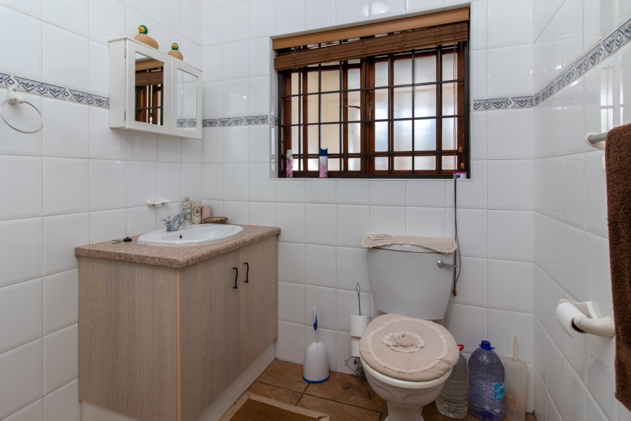 4 Bedroom Property for Sale in West Beach Eastern Cape